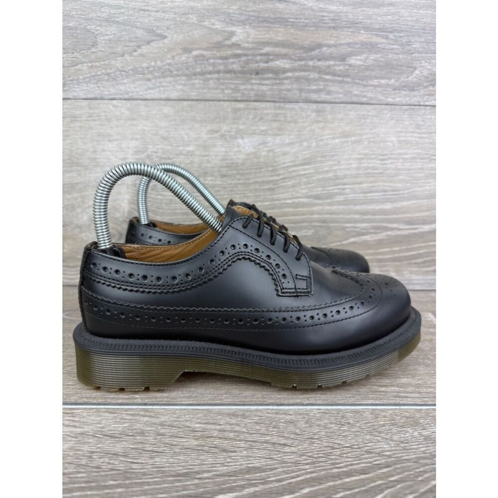 Dr Martens 3989 Women’s Sz 5 Smooth Black Leather Low Top Lace Up Wingtip Brogue